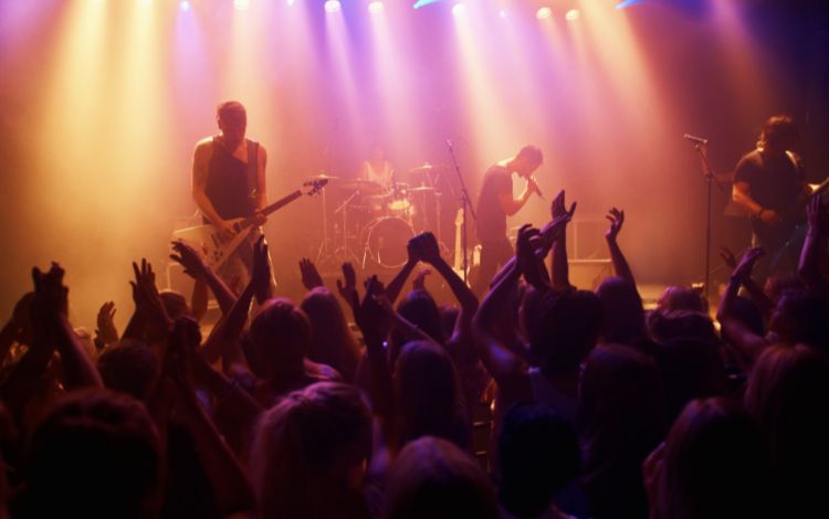 Vita notturna a Miami: locali con musica live